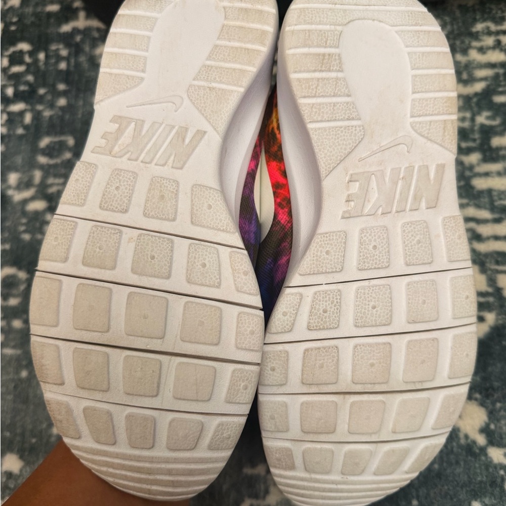 Nike Kids' Black and Multicolor Sneakers - Picture 3 of 6